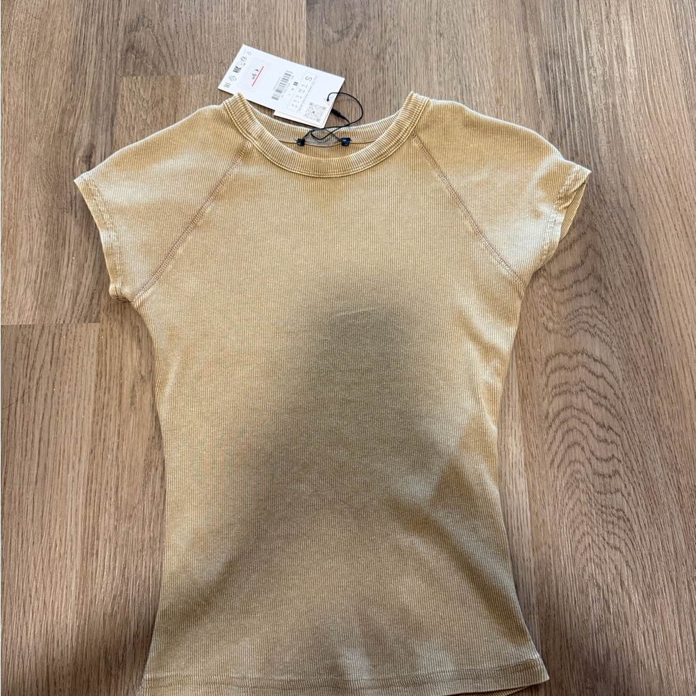 Women's Short Sleeve Ribbed Tee